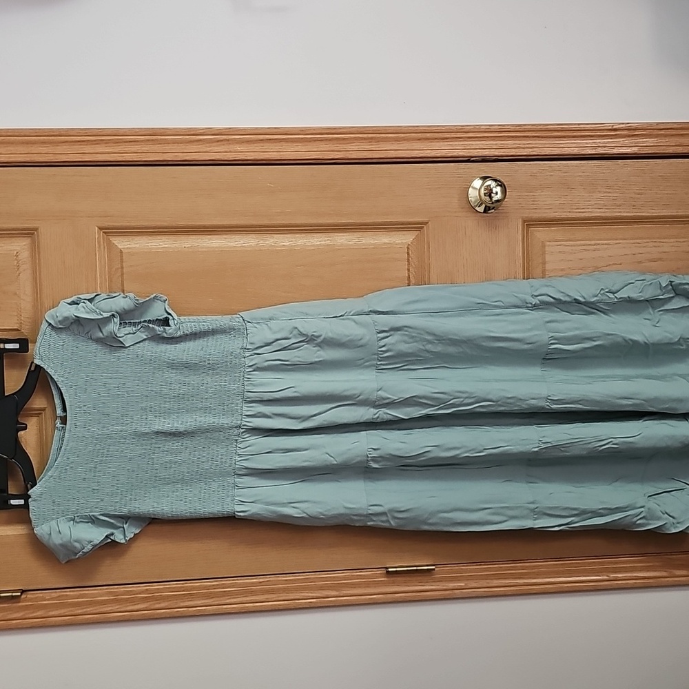Womens Light Green Ruffle Sleeve Dress